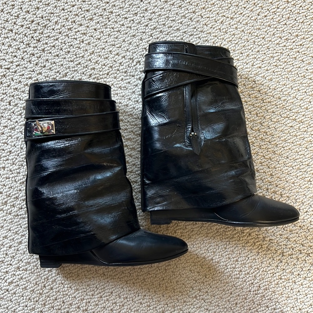 Givenchy shark lock boots in eel.